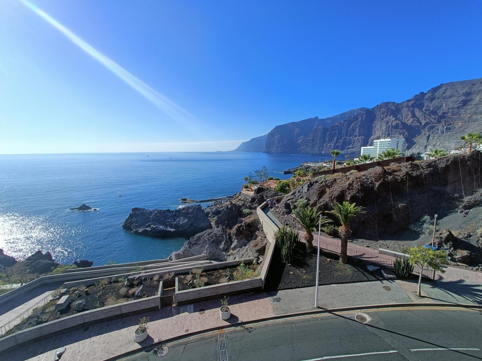Luxury Los Gigantes Apartment Puerto de Santiago  Esterno foto